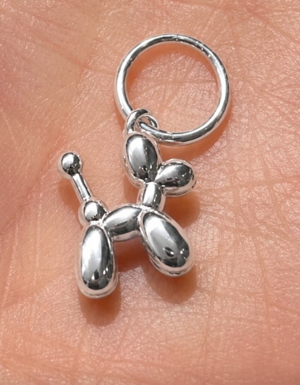 THE SIS KISS Puff Balloon Dog Silver Charm